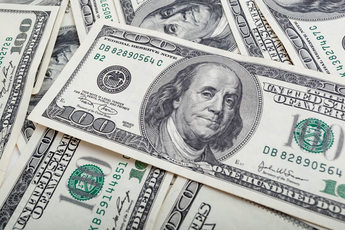 U.S. dollar declined ahead of Powell's speech on Tuesday